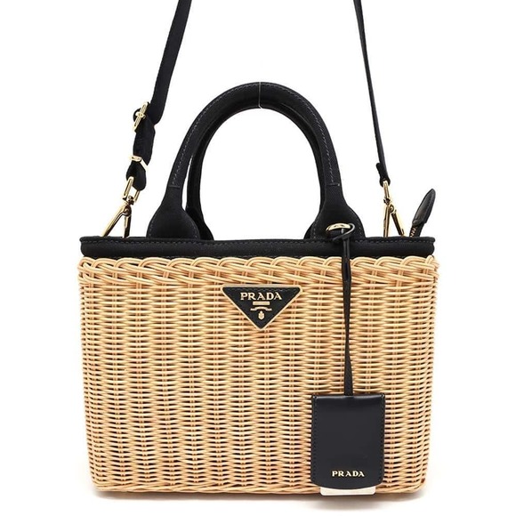 Prada Handbag Turn Signal Canapa Basket Bag Straw Shoulder Black - Picture 1 of 11